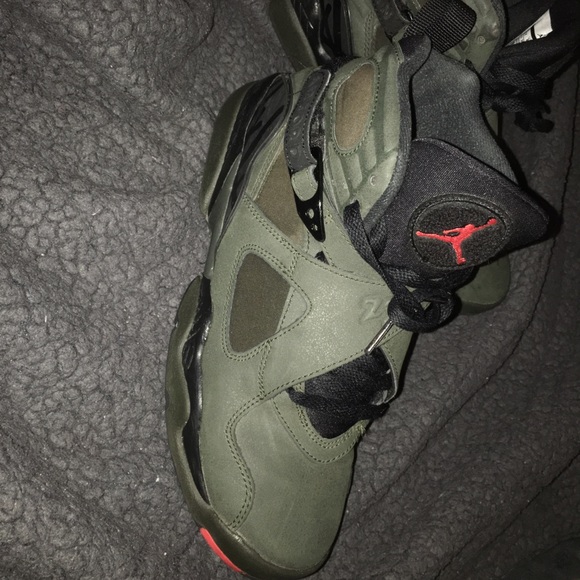 Air Jordan 8s retro take off olive green - Picture 1 of 2